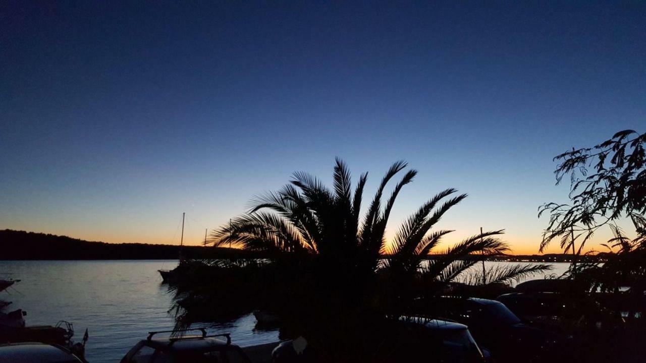Villa Riva Barbat na Rabu المظهر الخارجي الصورة