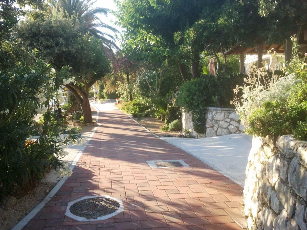 Villa Riva Barbat na Rabu المظهر الخارجي الصورة